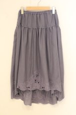 画像1: axes femme / 裾カットワークフィッシュテールスカート M ラベンダー O-26-07-05-029-AX-SK-OW-OS (1)