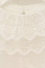 画像2: Moi-meme-Moitie / クロスアーチフレアスリーブカットソー  ホワイト O-26-07-05-032-MO-TO-IG-OS (2)