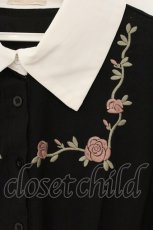 画像2: axes femme POETIQUE / ローズ刺繍ワンピース M クロ O-26-07-05-042-AX-OP-OW-OS (2)