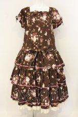 画像1: Physical Drop / 3段フリルワンピース  ブラウン エンジェルブーケ柄 O-26-07-05-006-LO-OP-IG-OS (1)