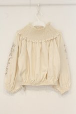 画像3: axes femme NOSTALGIE / 袖刺繍入りブラウス M キナリ O-26-07-06-001-AX-BL-OW-OS (3)