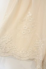 画像2: axes femme POETIQUE / ウエストタック刺繍キュロット M キナリ O-26-07-06-003-AX-SK-OW-OS (2)