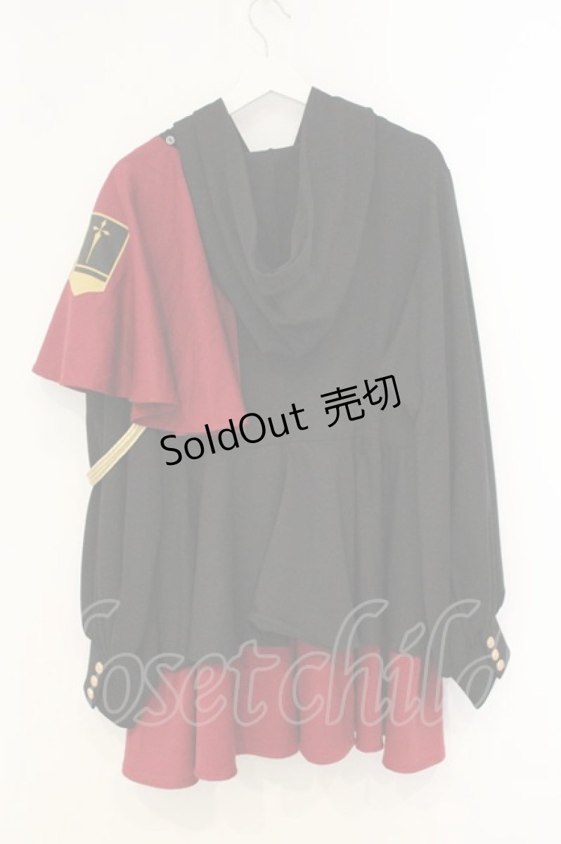 画像3: Favorite / 取り外し可能片マント付き♪軍服風パーカーワンピース M~L クロ×アカ O-26-07-07-004-LO-OP-OW-OS (3)