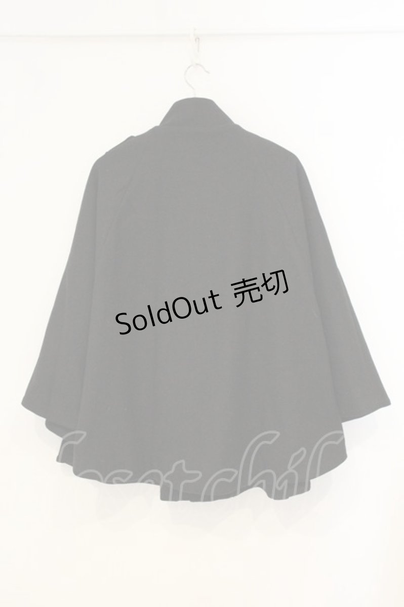画像4: Favorite / ナポレオンボタンの軍服風ポンチョコート  クロ O-26-07-07-005-LO-CO-OW-OS (4)
