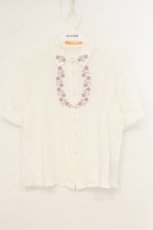 画像1: Fi.n.t / 小花刺繍5分袖シャツ F オフシロ×ピンク O-26-07-07-092-CA-BL-OW-OS (1)