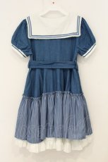 画像4: Favorite / 可憐なセーラー襟のデニムレイヤードワンピース  サックス×シロ O-26-07-07-019-LO-OP-OW-OS (4)