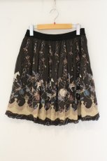 画像1: axes femme / メリーゴーランド柄スカート  クロ O-26-07-10-012-AX-SK-IG-OS (1)