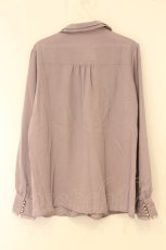 画像3: axes femme / カメオ付ピンタックブラウス L ラベンダー O-26-07-13-040-AX-BL-OW-OS (3)