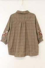 画像3: axes femme / 刺繍チェック柄ブラウス M ベージュ O-26-07-13-056-AX-BL-OW-OS (3)