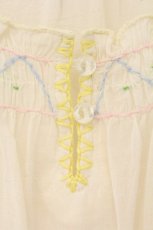 画像3: Franche Lippee / スモック刺繍ブラウス  オフシロ×マルチ O-26-07-14-014-LO-BL-IG-OS (3)