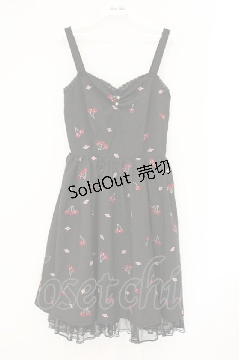 画像1: axes femme POETIQUE / チェリー×ローズ刺繍ジャンパースカート M クロ O-26-07-15-047-AX-OP-OW-OS (1)