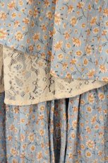 画像2: axes femme POETIQUE / フラワーランダムフリルスカート  サックス O-26-07-15-018-AX-SK-IG-OS (2)