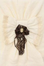 画像2: axes femme / ブローチ付きリボンマフラー 28cm×180cm キナリ O-26-07-19-009-AX-ZA-OW-OS (2)