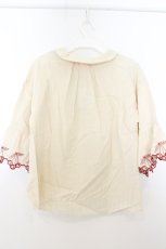画像2: Fi.n.t / チェリーカットワーク開衿ブラウス F ライトベージュ O-26-07-21-1010-CA-BL-OW-OS (2)