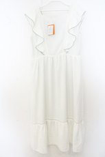 画像2: Fi.n.t / アートフラワー刺繍ショルダーフリルワンピース F オフシロ O-26-07-21-1012-CA-OP-OW-OS (2)