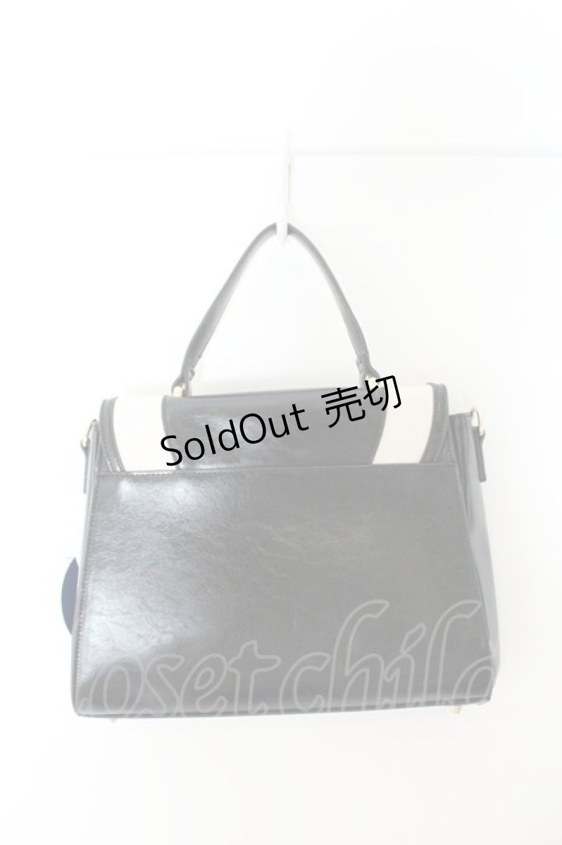 画像2: an another angelus / サークルフラップ刺繍台形バッグ  クロ O-26-07-21-1020-CA-BG-OW-OS (2)