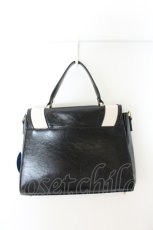 画像2: an another angelus / サークルフラップ刺繍台形バッグ  クロ O-26-07-21-1020-CA-BG-OW-OS (2)