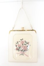 画像1: an another angelus / ブーケ刺繍スクエアがま口バッグ  アイボリー O-26-07-21-1023-CA-BG-OW-OS (1)
