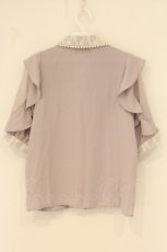 画像4: Rojita / ラッフルスリーブパール衿半袖ブラウス F ラベンダー O-26-07-21-051-LO-BL-OW-OS (4)