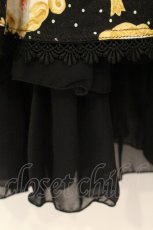 画像3: Beth / 後ろ開きシフォンフリルスカート  クロ O-26-07-21-067-CL-SK-OW-OS (3)