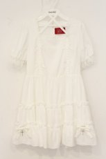 画像1: Jamieエーエヌケー / クロスリボンティアードワンピース  シロ O-26-07-23-078-LO-OP-IG-OS (1)