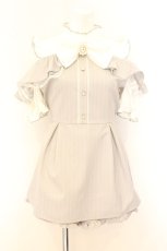 画像1: MA*RS / もえにゃコラボ 半袖肩開きビジューリボンフリルセットアップ 【欠品あり】  グレー×シロ O-26-07-24-041-GO-OP-IG-OS (1)