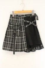 画像1: NieR Clothing / 巻きスカート風キュロットパンツ【BLACK CHECKERED】　  クロ O-26-07-24-1025-PU-PA-IG-OS (1)