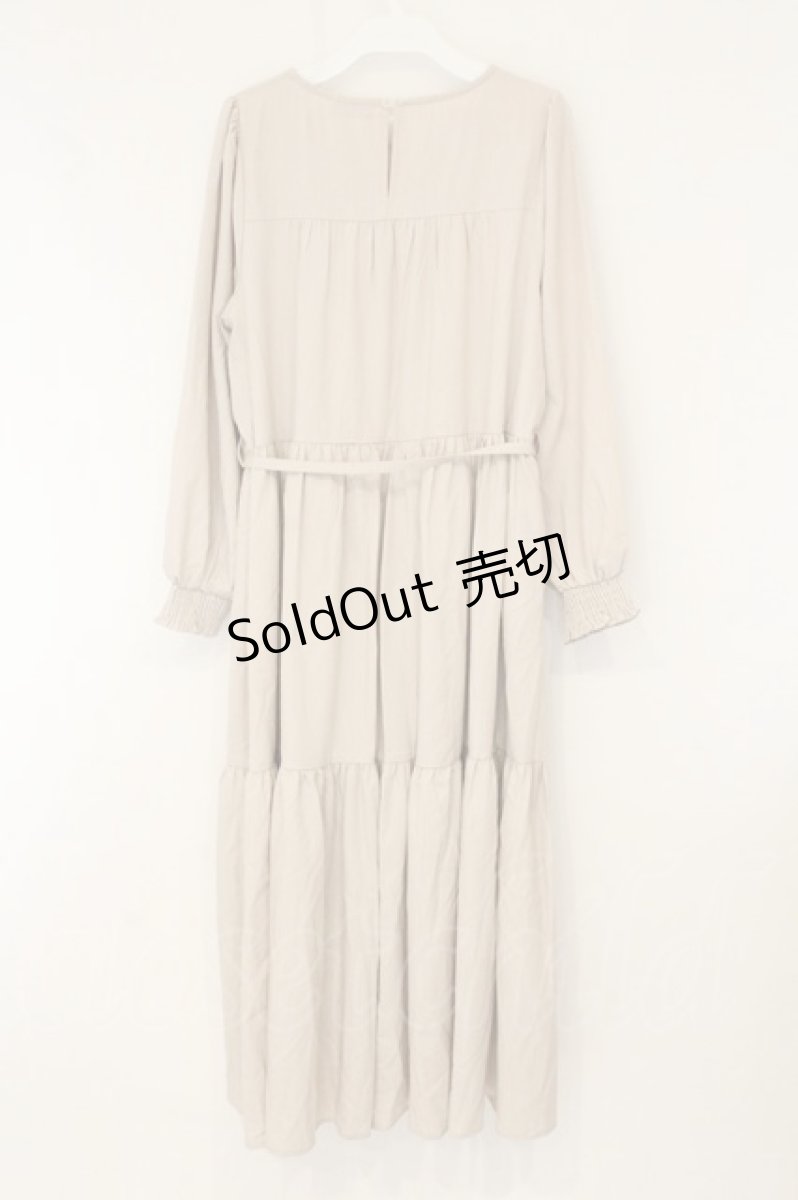 画像3: axes femme POETIQUE / ティアードロング長袖ワンピース M ベージュ O-26-07-24-1060-AX-OP-OW-ZI (3)