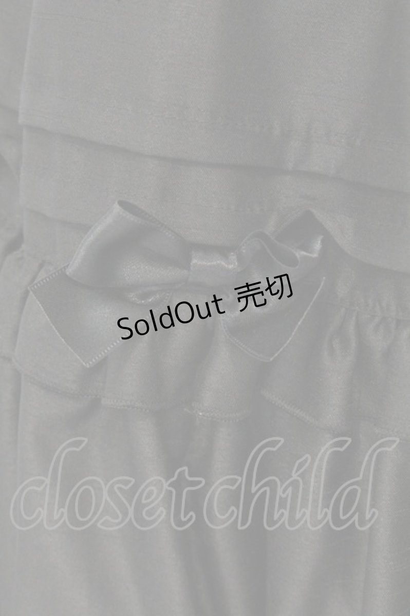 画像3: metamorphose / シャンタンレースアップティアードロングジャンパースカート  クロ O-26-07-24-1001-ME-OP-IG-OS (3)