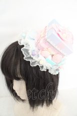 画像1: LOLITAその他 / プレゼントボックスミニハット  マルチカラー O-26-07-24-2005-LO-AC-OW-OS (1)