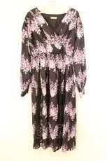 画像1: axes femme / カシュクールワンピース F クロ×パープル O-26-07-24-028-AX-OP-IG-OS (1)