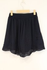 画像3: axes femme POETIQUE / ウエストタック刺繍キュロット M ネイビー O-26-07-26-1039-AX-SK-OW-OS (3)