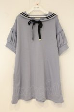 画像1: axes femme POETIQUE / セーラーカラーカットワンピース M ブルーグレー O-26-07-26-1041-AX-OP-OW-OS (1)