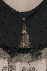 画像2: axes femme / スカラップ襟シャンデリア風プリントノースリーブトップス m ピンクベージュ O-26-07-26-1092-AX-TO-IG-OS (2)