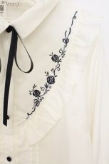 画像2: axes femme / バラ刺繍ヨーク切替七分袖ブラウス L キナリ O-26-07-26-001-AX-BL-OW-OS (2)