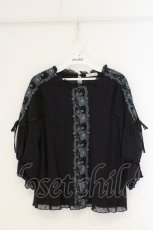 画像1: axes femme / 花レースボリュームパフ袖プルオーバー M クロ O-26-07-26-002-AX-TO-OW-OS (1)