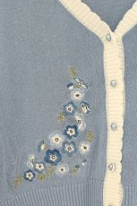 画像2: axes femme / 接触冷感ネモフィラ刺繍カーデ F ブルー O-26-07-26-013-AX-TO-OW-OS (2)