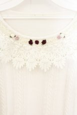 画像2: axes femme / 巻薔薇×パールデザインニット F シロ O-26-07-26-032-AX-TO-OW-OS (2)