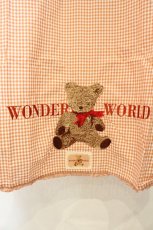 画像3: WONDERFUL WORLD / くま刺繍エプロン  オレンジ O-26-07-30-057-LO-OP-IG-OS (3)
