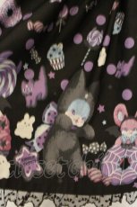 画像2: Angelic Pretty / Happy Treat Partyジャンパースカート  クロ O-26-08-01-023-AP-OP-OW-OS (2)