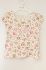 画像1: LIZ LISA / ロゴ薔薇柄Tシャツ  アイボリー O-26-08-04-004-LO-TS-OW-OS (1)