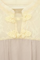 画像2: axes femme POETIQUE / チュールデザインチャイナワンピース M ピンクベージュ×アイボリー O-26-08-04-075-AX-OP-IG-OS (2)