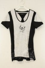 画像1: Sixh / フロント刺繍デザイン切り替えTシャツ  ブラック×ホワイト O-26-08-10-025-HN-TS-IG-OS (1)