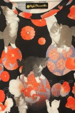 画像2: Royal Princess Alice / 涼風金魚猫BIGロングTシャツ  クロ O-26-08-11-065-LO-TO-OW-OS (2)