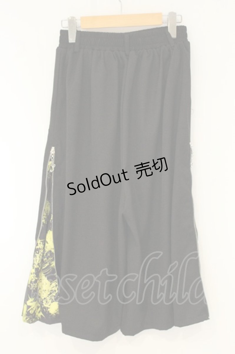 画像3: NieR Clothing / サイドZIPワイドパンツ F ブラック×イエロー O-26-08-11-012-PU-PA-OW-OS (3)