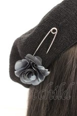 画像2: axes femme / フラワーピン付きサーモベレー 57.5cm クロ O-26-08-12-013-AX-TO-OW-OS (2)