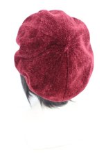 画像3: axes femme / ファーピン付モールベレー帽 57.5cm ワイン O-26-08-12-015-AX-AC-OW-OS (3)