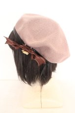 画像2: axes femme / リボンブローチ付きサマーベレー 57.5cm ピンク O-26-08-12-019-AX-AC-OW-OS (2)