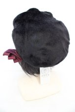画像3: axes femme / ローズブローチ付きファーベレー 57.5cn クロ O-26-08-12-021-AX-AC-OW-OS (3)