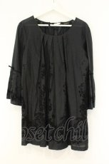 画像1: INGEBORG / コサージュつきフロッキーチュニック 11号 クロ O-26-08-13-065-LO-TO-OW-OS (1)